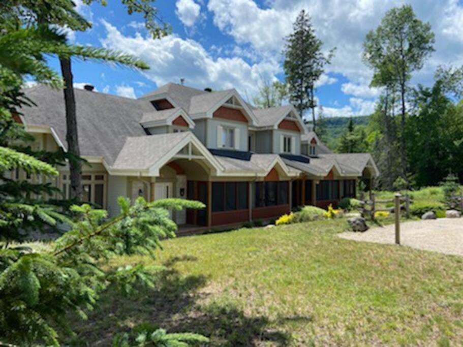 Condo On Golf Near Bike Trail W/ 2 Bdrm 2 Bath Mont-Tremblant Exterior foto