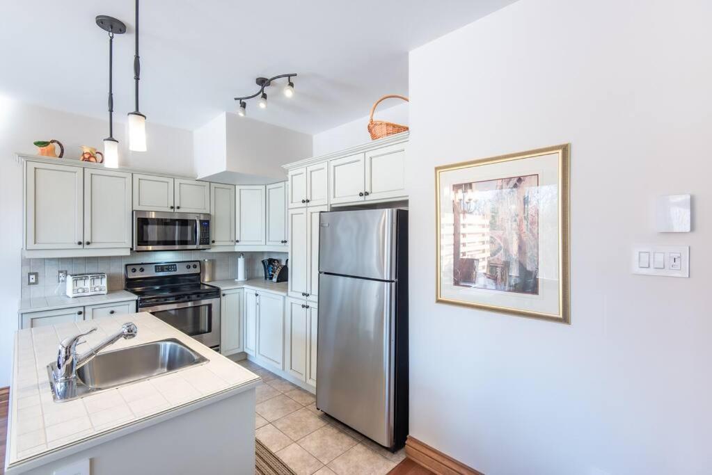 Condo On Golf Near Bike Trail W/ 2 Bdrm 2 Bath Mont-Tremblant Exterior foto